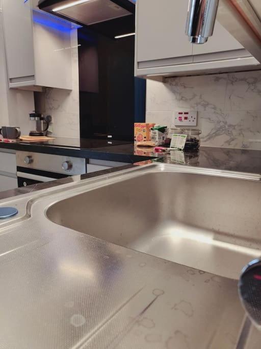 High Street, 2 Bed, Newly Refurb Lägenhet Leamington Spa Exteriör bild