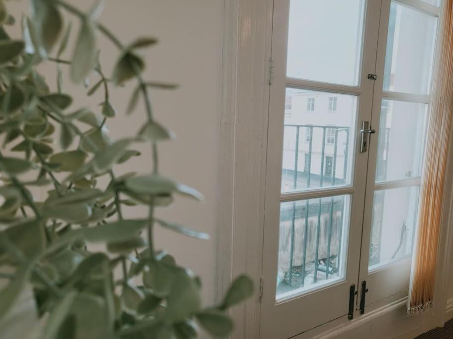 High Street, 2 Bed, Newly Refurb Lägenhet Leamington Spa Exteriör bild
